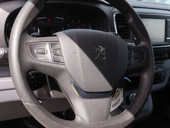 2021-peugeot-expert-1448207-46863583