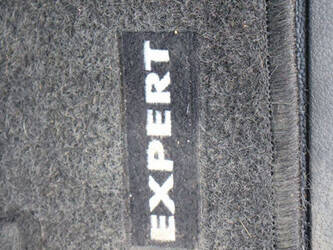 2021-peugeot-expert-1448207-46863584