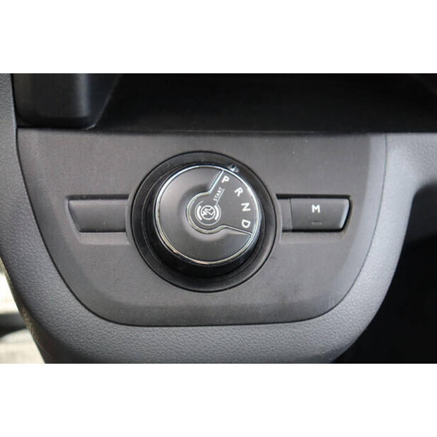 2021 بيجو Expert-46863586