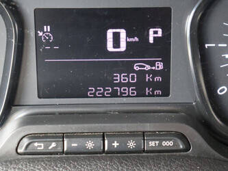 2021-peugeot-expert-1448207-46863593