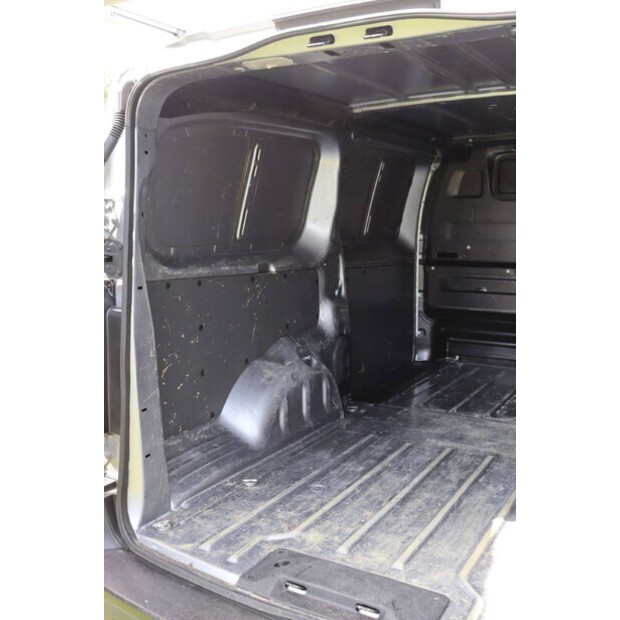 2021 بيجو Expert-46863598