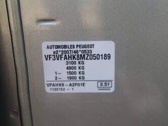 2021-peugeot-expert-1448207-46863604