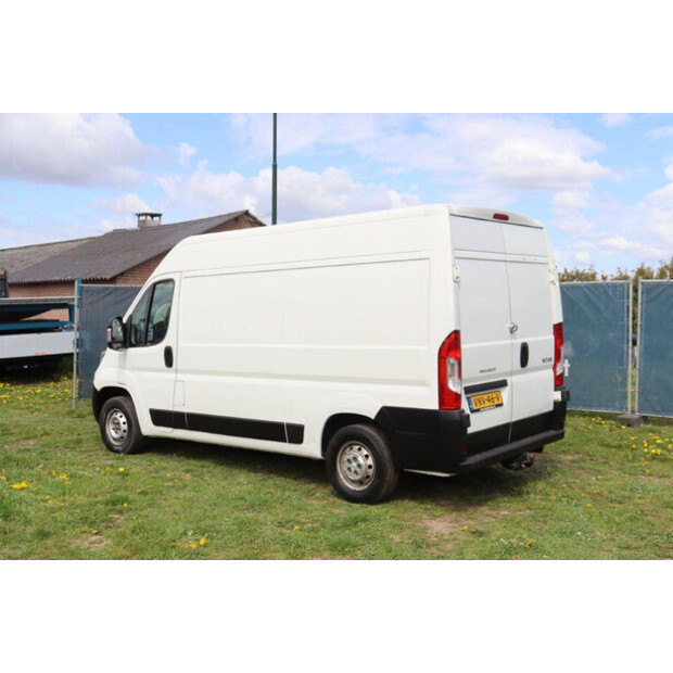 2018 Peugeot BOXER-46863610