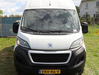 2018-peugeot-boxer-1448208-46863615