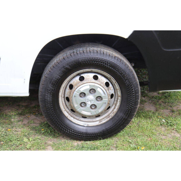 2018 Peugeot BOXER-46863621