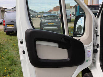 2018-peugeot-boxer-1448208-46863627