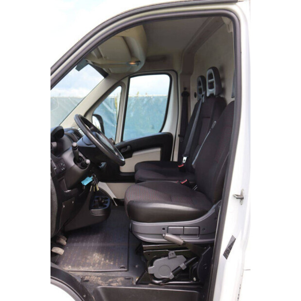 2018 Peugeot BOXER-46863628