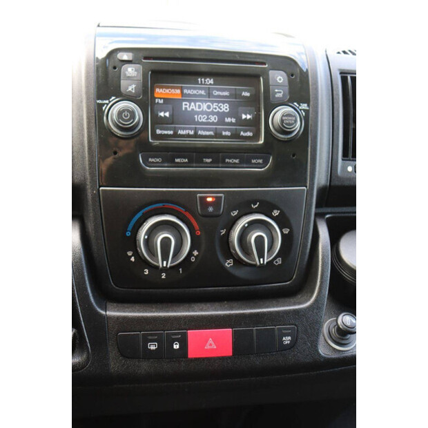 2018 Peugeot BOXER-46863635