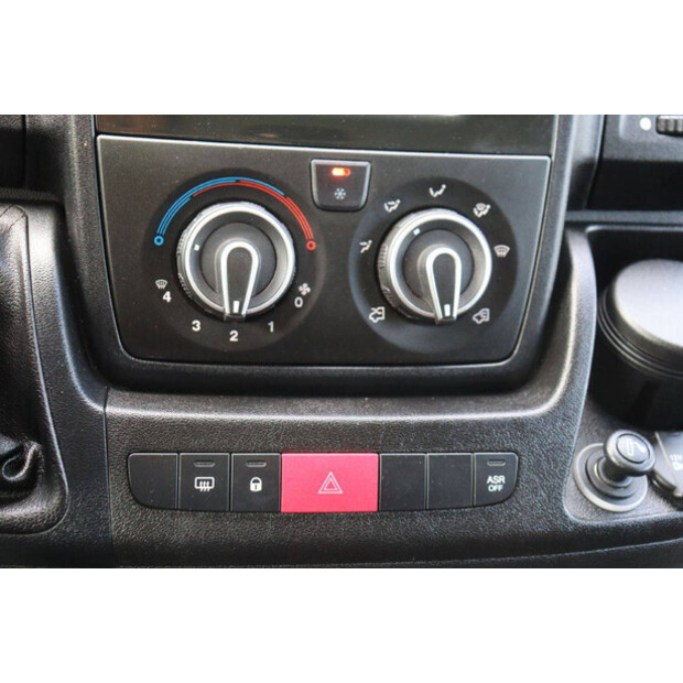 2018 Peugeot BOXER-46863636