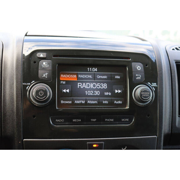 2018 Peugeot BOXER-46863637