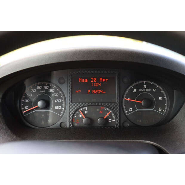 2018 Peugeot BOXER-46863640