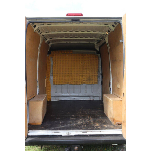 2018 Peugeot BOXER-46863645