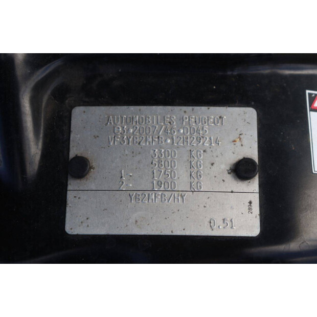 2018 Peugeot BOXER-46863656