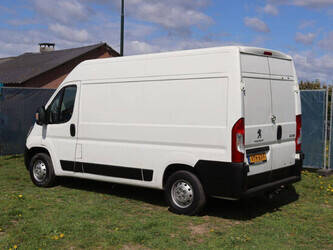 2018-peugeot-boxer-1448209-46863659