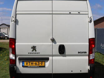 2018-peugeot-boxer-1448209-46863661