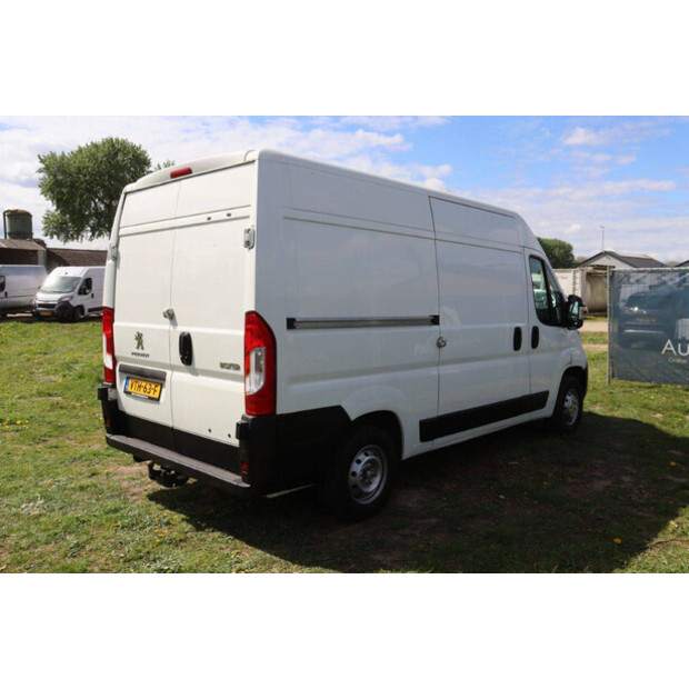 2018 Peugeot BOXER-46863662