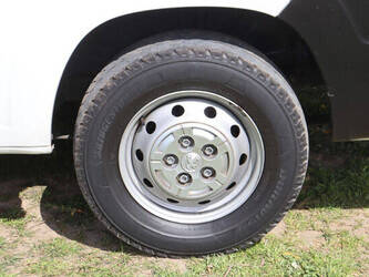 2018-peugeot-boxer-1448209-46863670