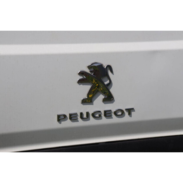 2018 Peugeot BOXER-46863672