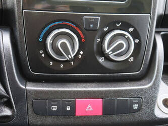 2018-peugeot-boxer-1448209-46863685