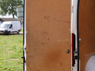 2018-peugeot-boxer-1448209-46863693