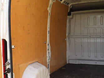 2018-peugeot-boxer-1448209-46863696