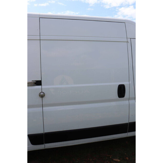 2018 Peugeot BOXER-46863697