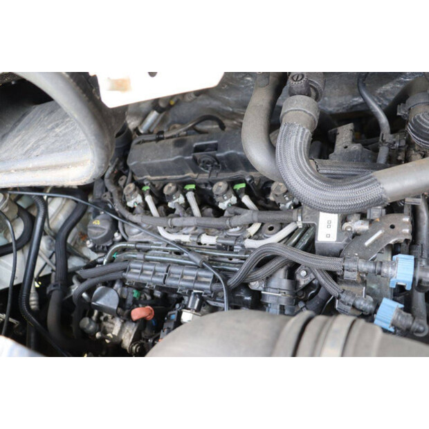 2018 Peugeot BOXER-46863704