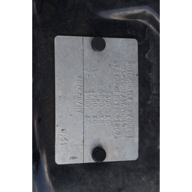 2018 Peugeot BOXER-46863705