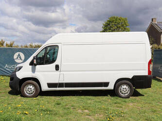 2021-peugeot-boxer-1448210-46863707