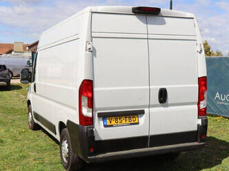 2021-peugeot-boxer-1448210-46863709