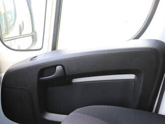 2021-peugeot-boxer-1448210-46863726