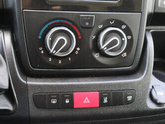 2021-peugeot-boxer-1448210-46863729