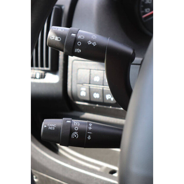 2021 Peugeot BOXER-46863731