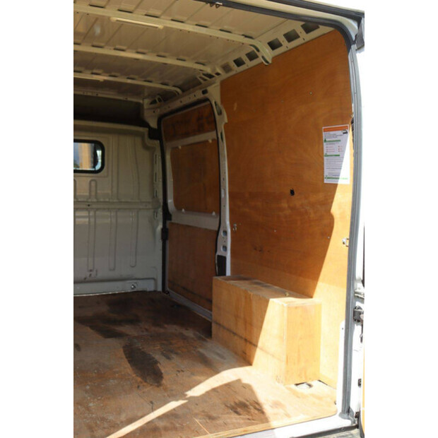 2021 Peugeot BOXER-46863739