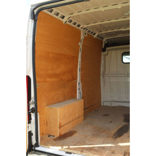 2021 Peugeot BOXER-46863740