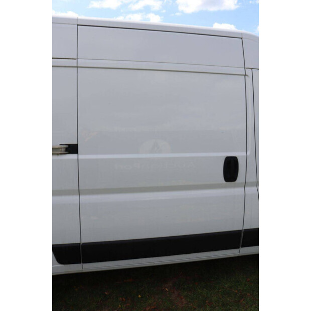 2021 Peugeot BOXER-46863741