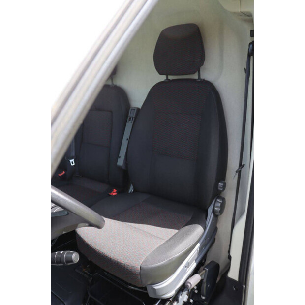 2022 Peugeot BOXER-46863769