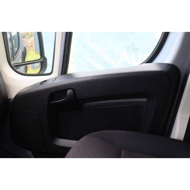 2022 Peugeot BOXER-46863773