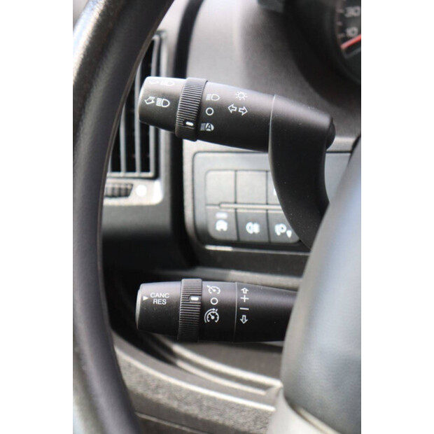 2022 Peugeot BOXER-46863778