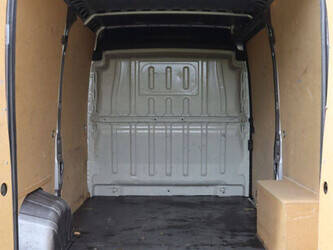 2022-peugeot-boxer-1448211-46863785