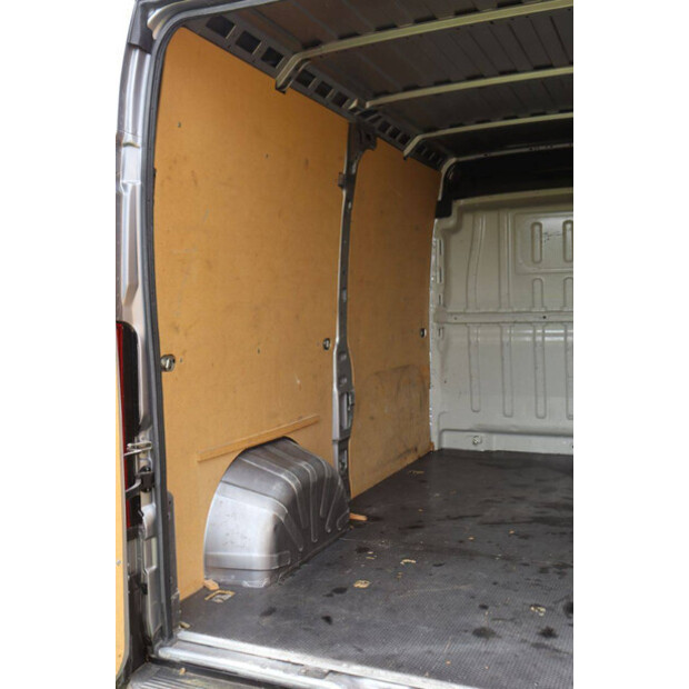 2022 Peugeot BOXER-46863787