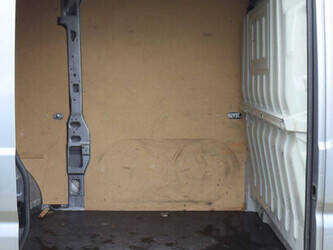 2022-peugeot-boxer-1448211-46863789