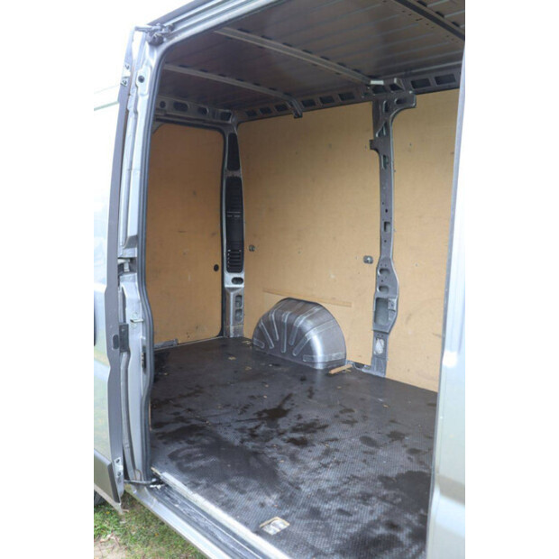 2022 Peugeot BOXER-46863790