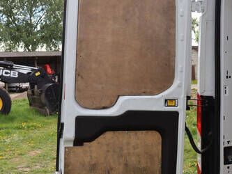 2021-ford-transit-1448212-46863829