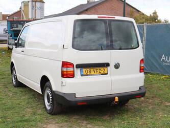 2007-volkswagen-transporter-1448215-46863938