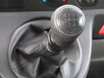 2007-volkswagen-transporter-1448215-46863960