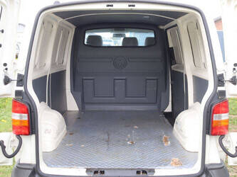 2007-volkswagen-transporter-1448215-46863969