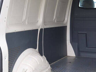 2007-volkswagen-transporter-1448215-46863971