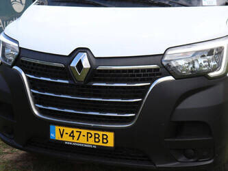 2020-renault-master-1448216-46863991
