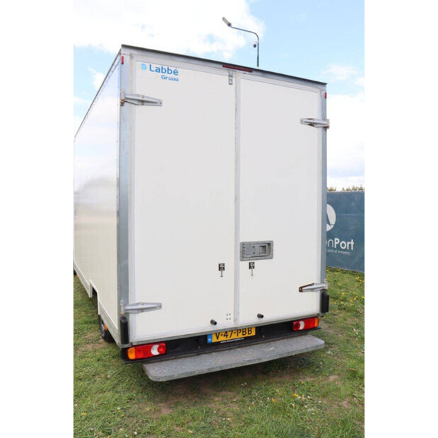 2020 Renault Master-46863996